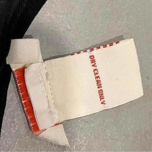 Sundance Embroidered Black Silk Semi Sheer Blouse Top Shirt size Small - Picture 7 of 7